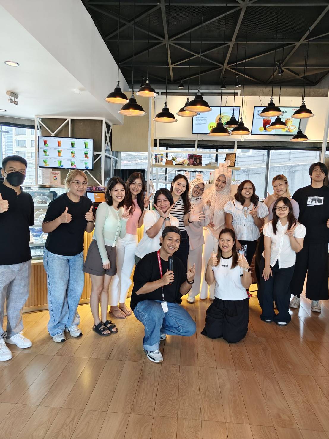 matcha-lover and The never coffee x
            On the way